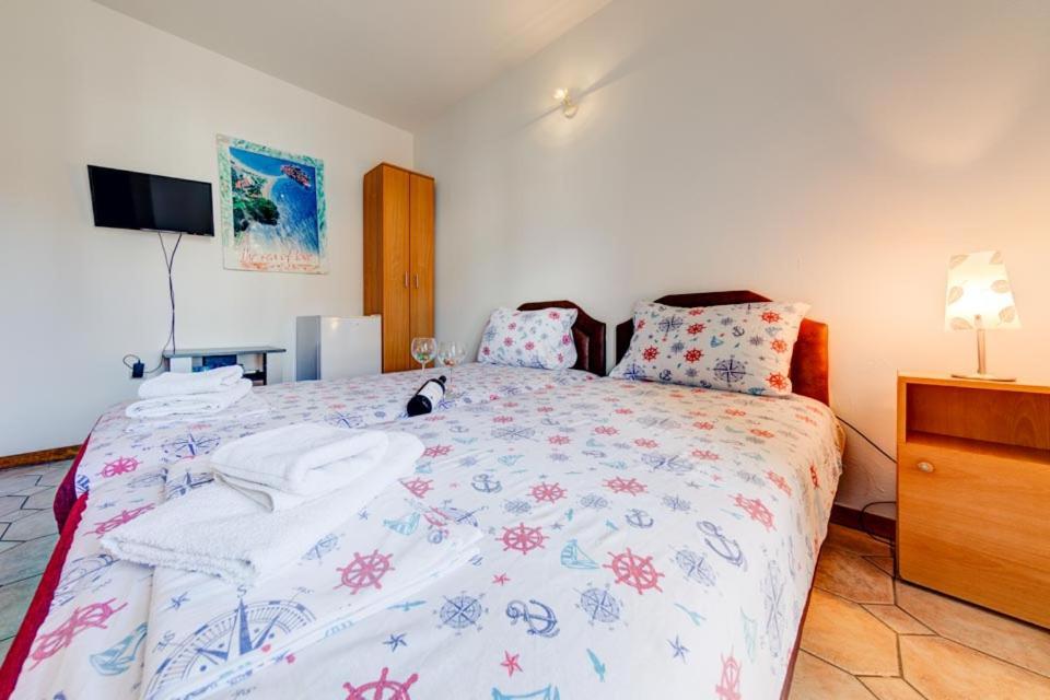 Sunny Grapes Apartments Budva Zimmer foto