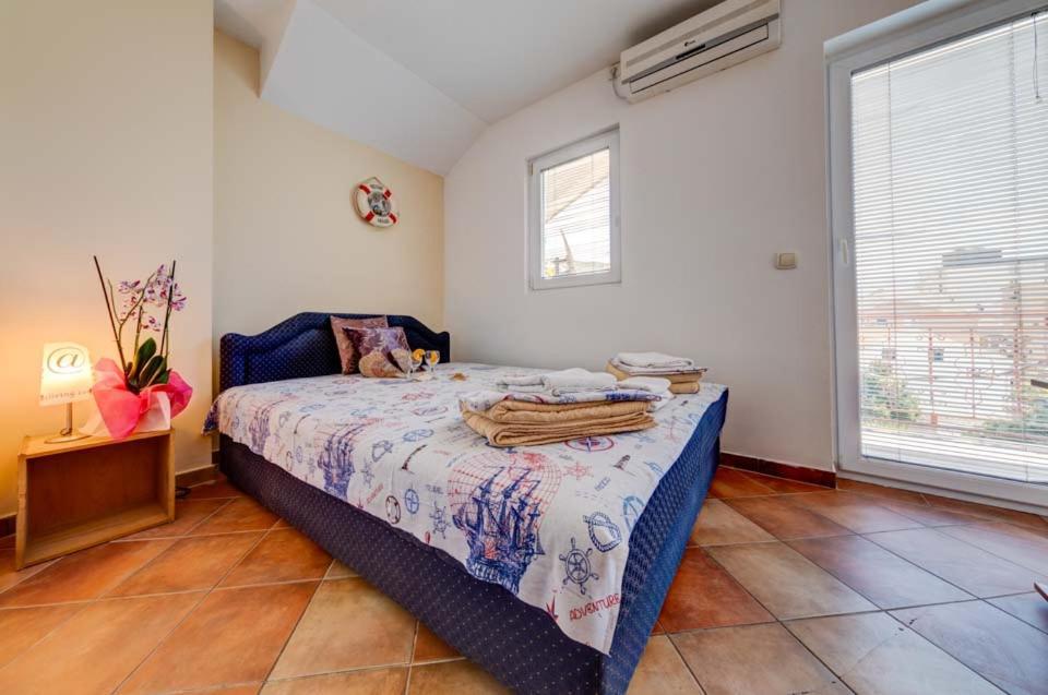 Sunny Grapes Apartments Budva Zimmer foto