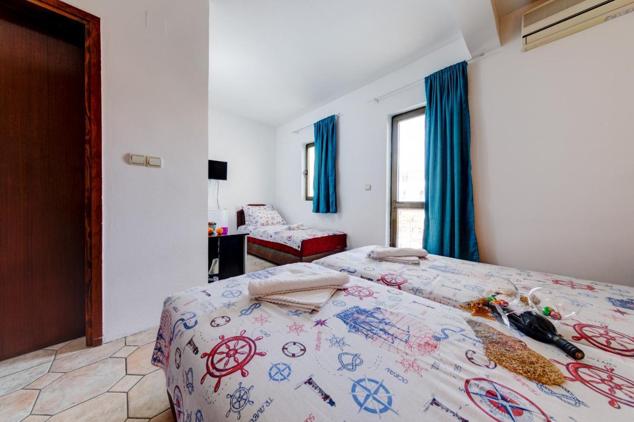 Sunny Grapes Apartments Budva Exterior foto