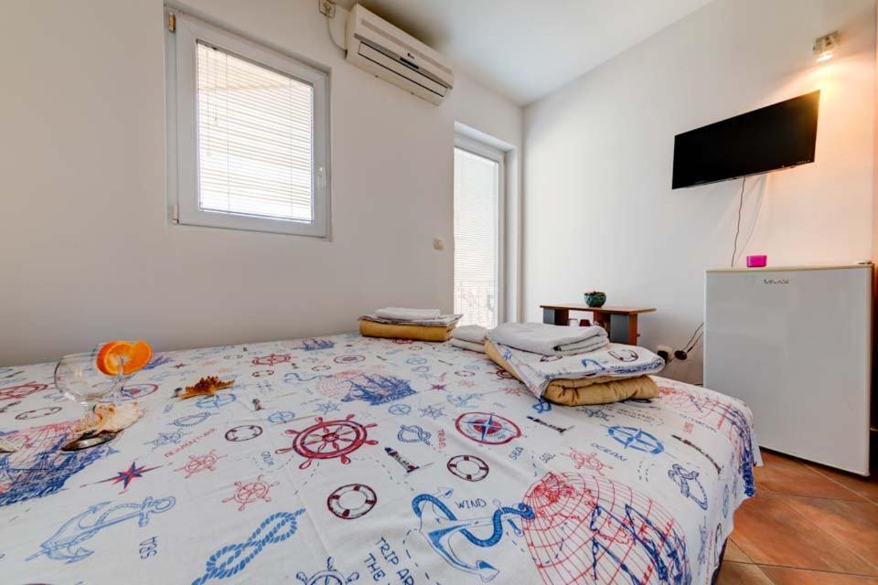 Sunny Grapes Apartments Budva Zimmer foto