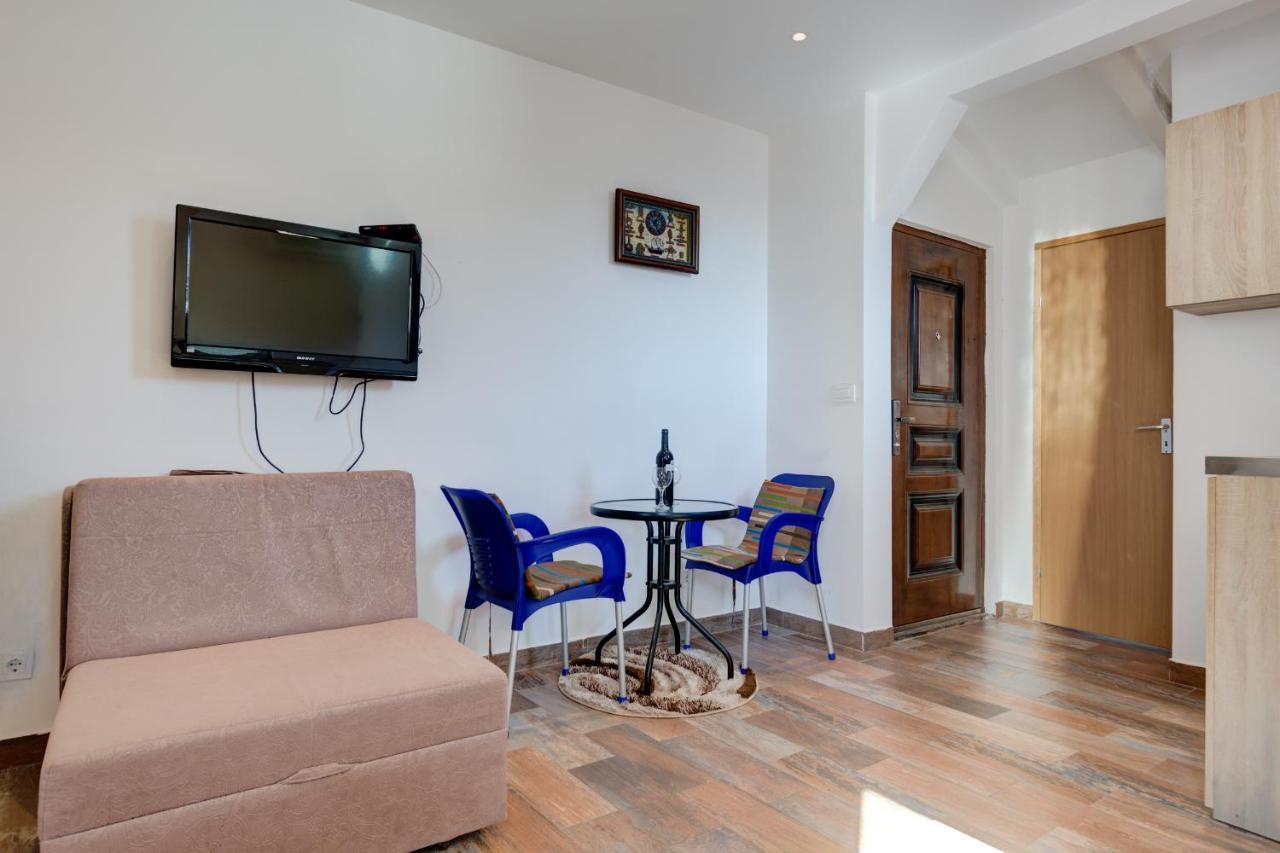 Sunny Grapes Apartments Budva Exterior foto
