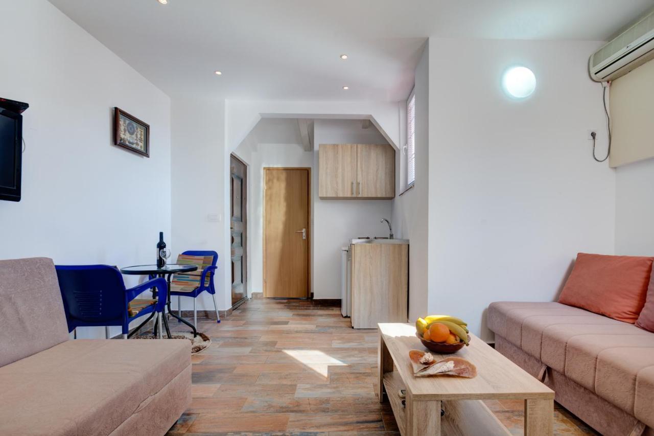 Sunny Grapes Apartments Budva Exterior foto